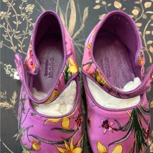 Gucci Pink Floral Baby Shoes